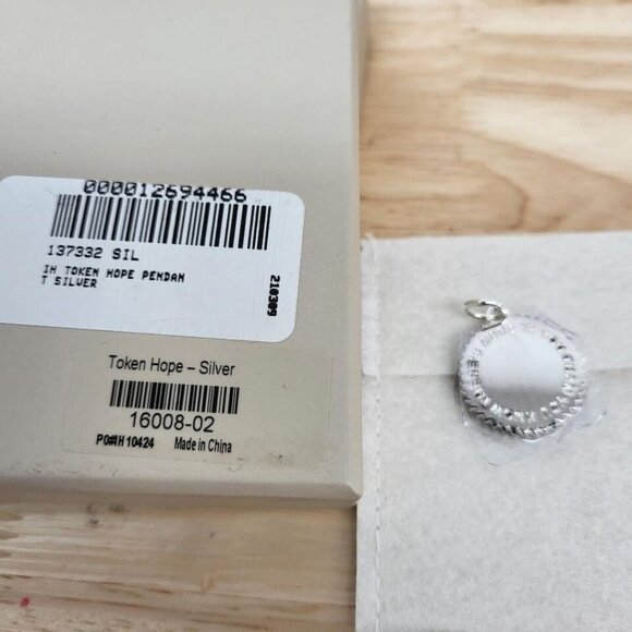 India Hicks Hope Token Pendant, SILVER NIB Retired Item NEW - Picture 4 of 4